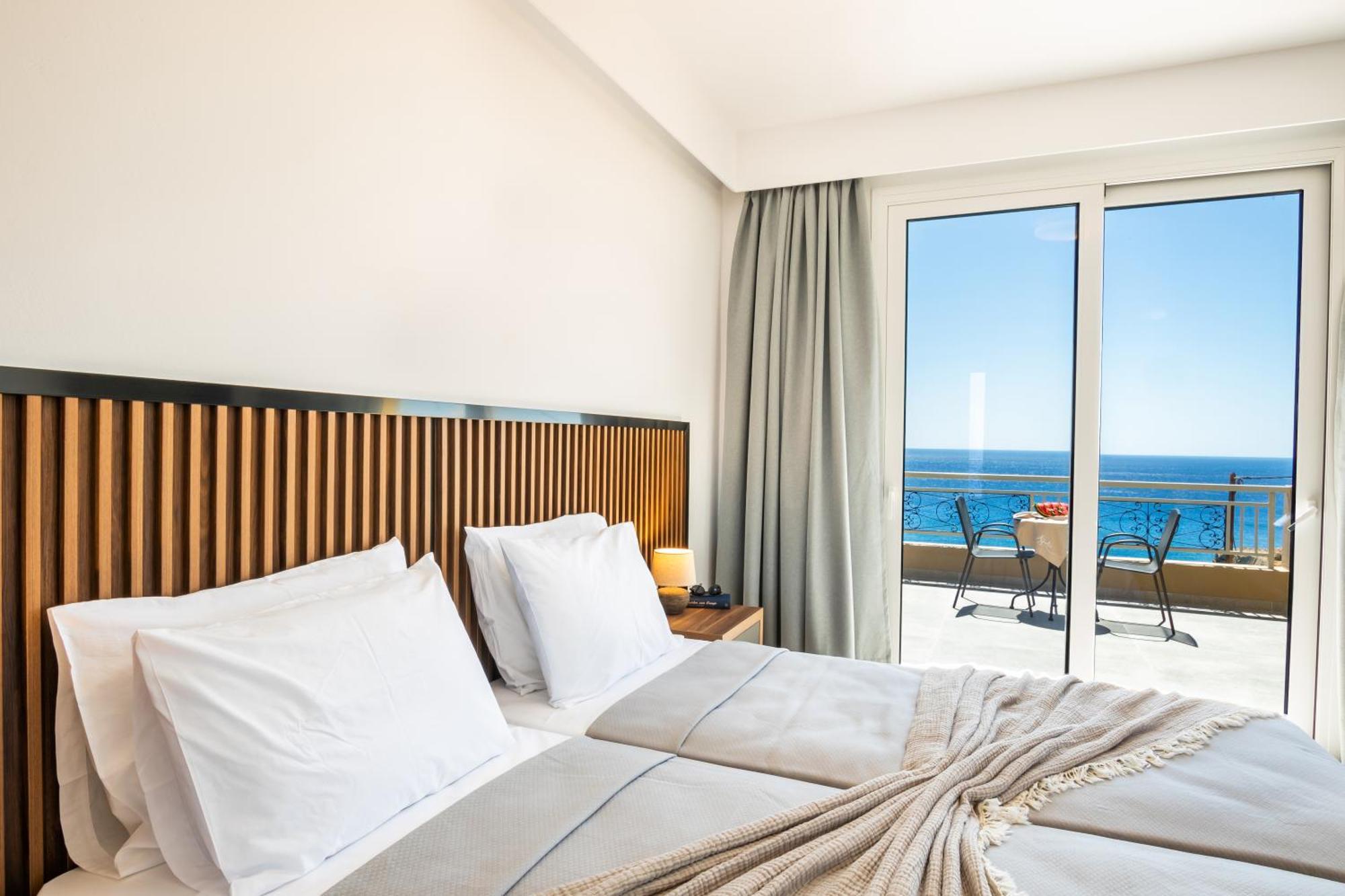 Apolis Beachscape Hotel Amoopi Esterno foto