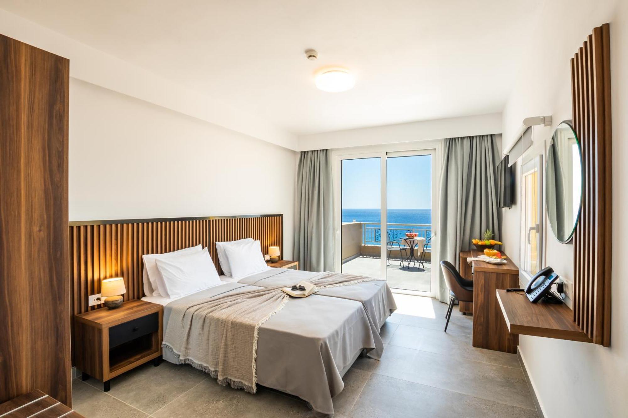 Apolis Beachscape Hotel Amoopi Esterno foto