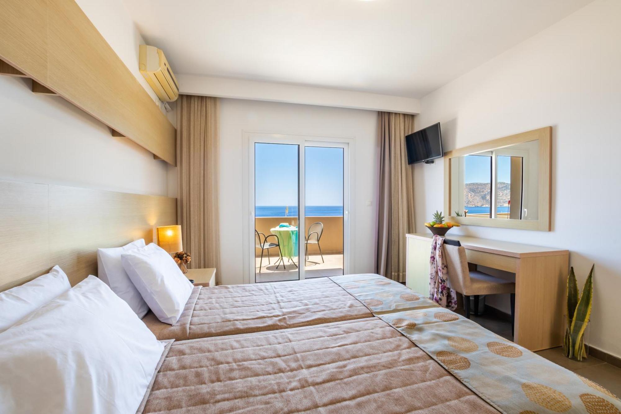 Apolis Beachscape Hotel Amoopi Esterno foto