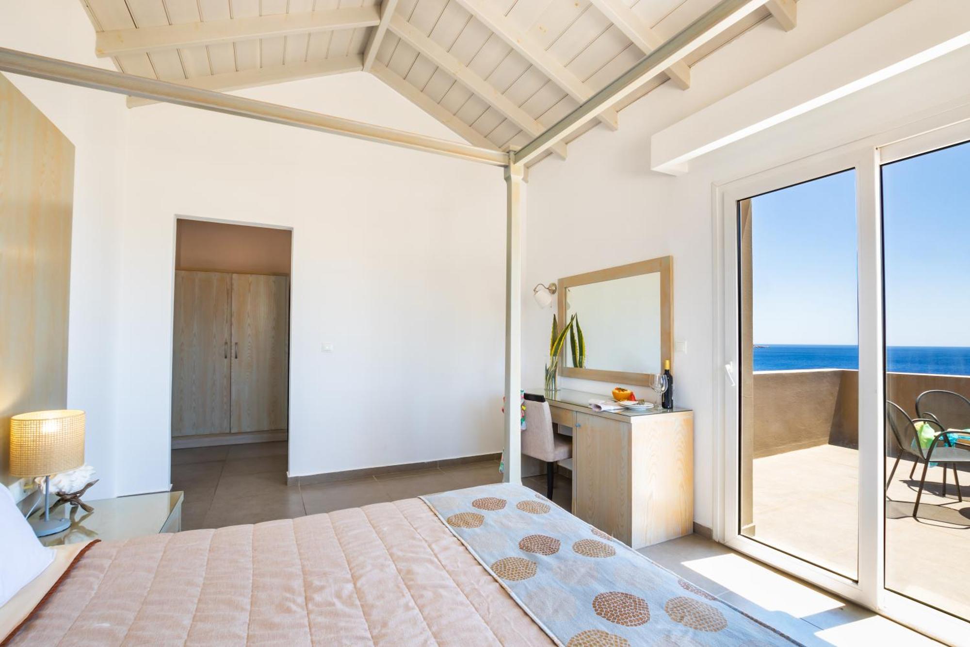Apolis Beachscape Hotel Amoopi Esterno foto