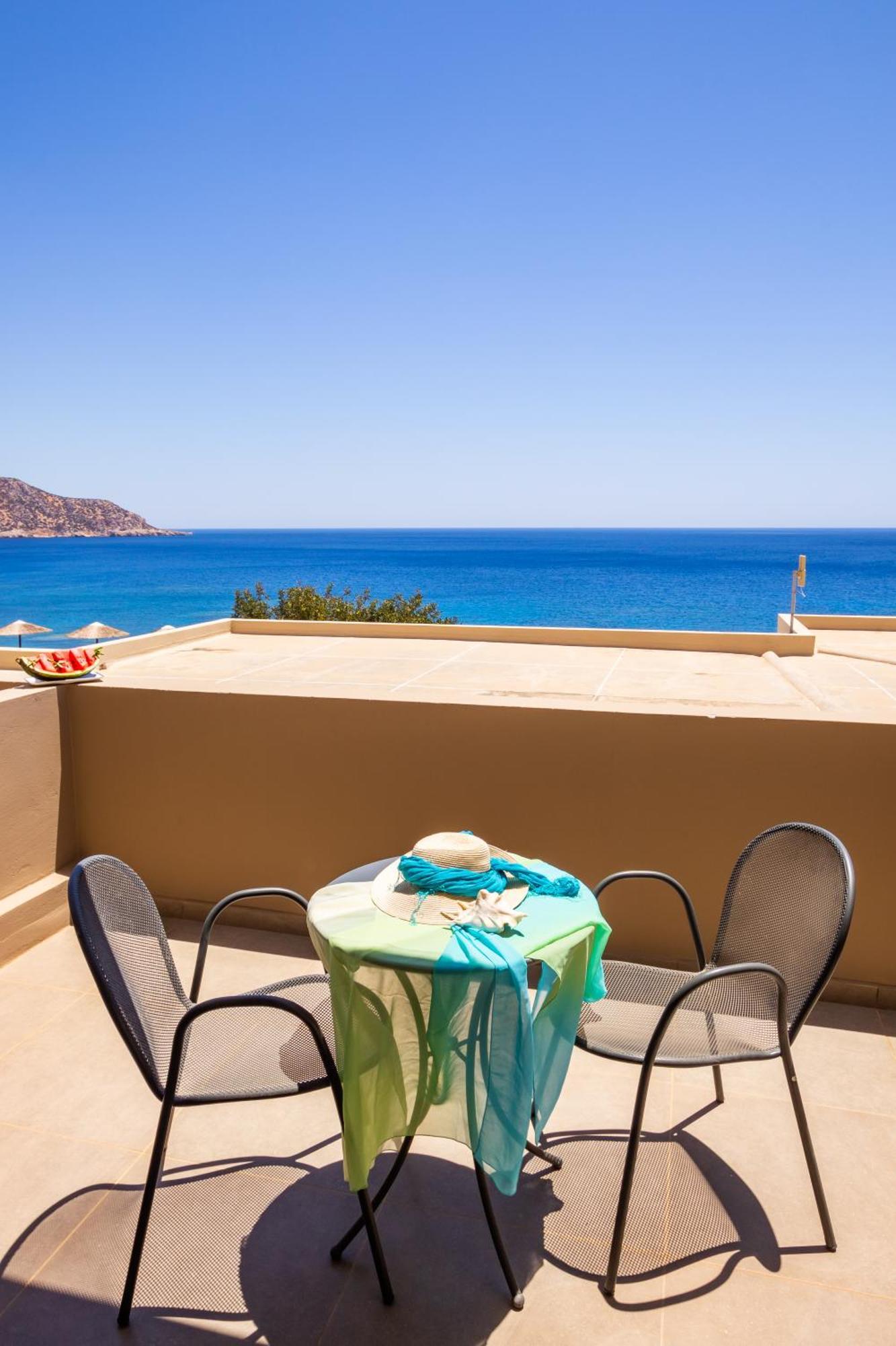 Apolis Beachscape Hotel Amoopi Esterno foto